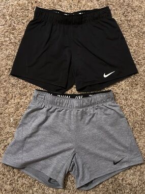Nike Dri Fit Athletic Shorts Women’s XS Running Workout Activewear Lot of 2 NWOT